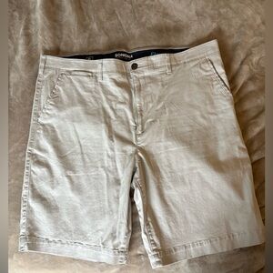 Sonoma Men's Light Beige Flat Front Shorts